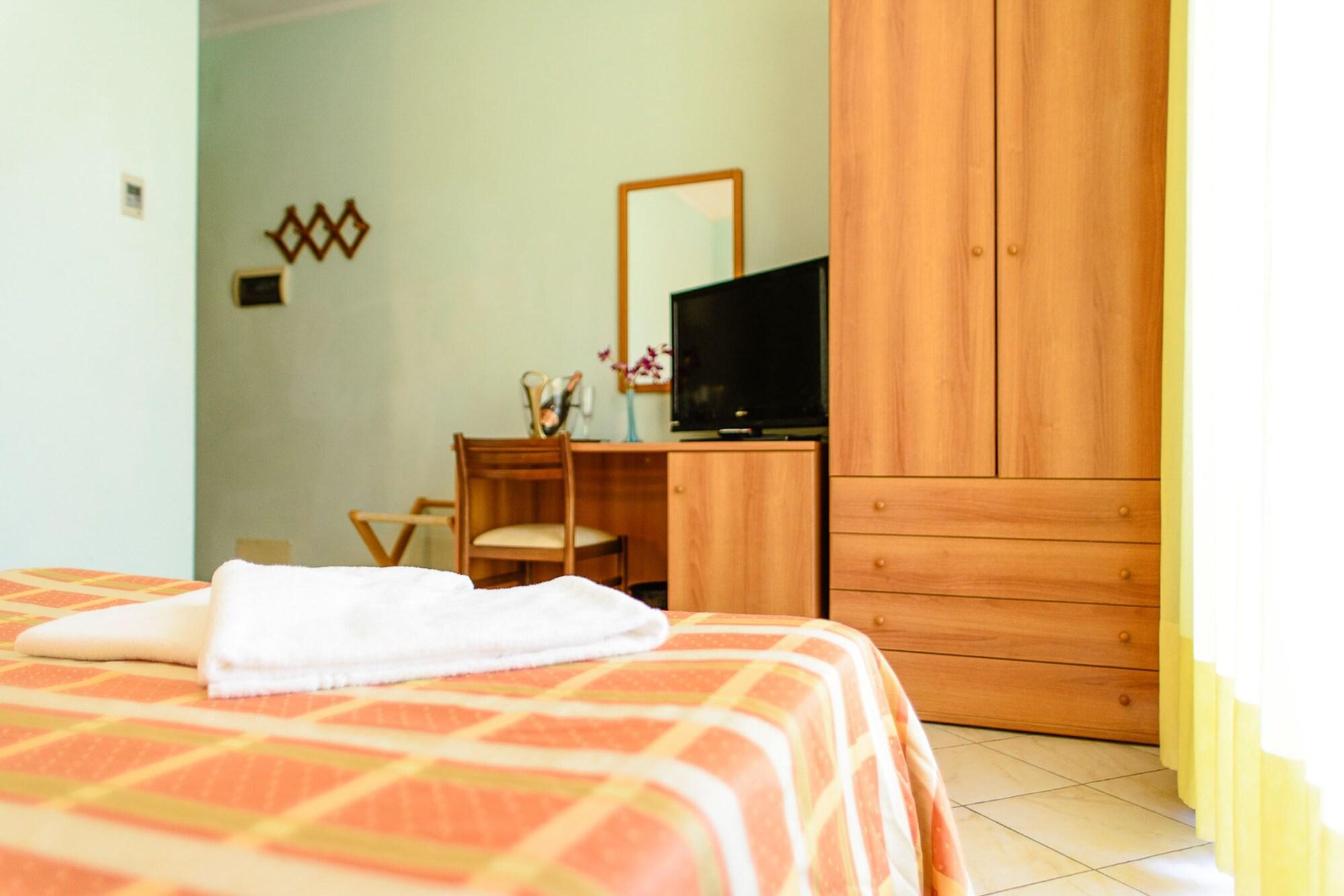 Hotel Villa Adriana Viareggio Esterno foto